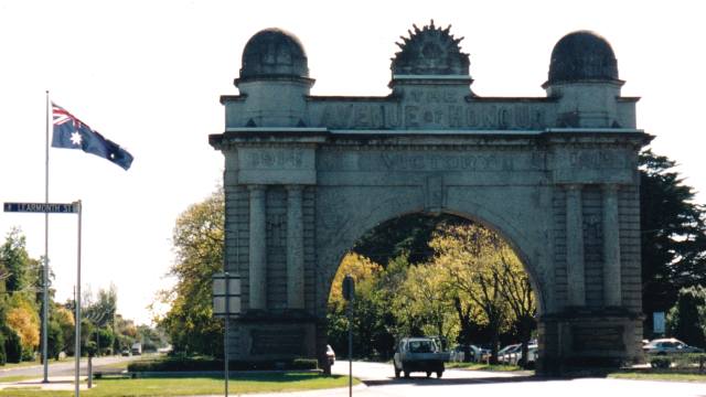 Archway to the Avenue of Honour